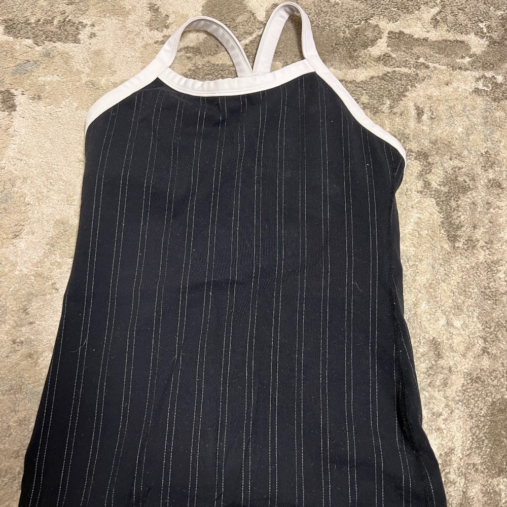 Lululemon 6 tank